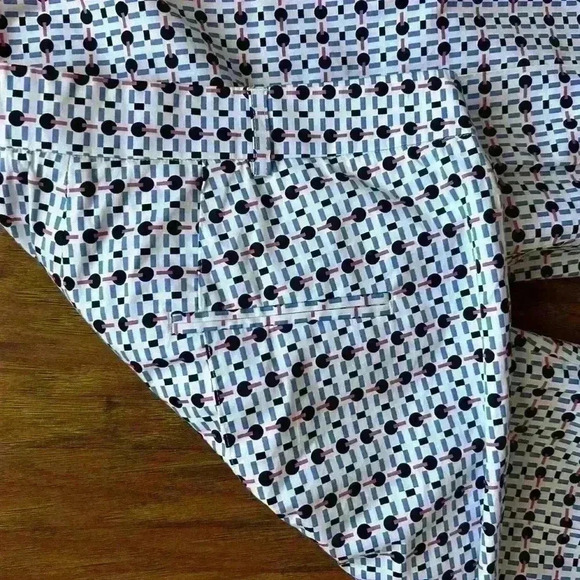 Tyler Boe Women’s Size Small Multicolored Capri Pants Stretchy Classic - Picture 10 of 10